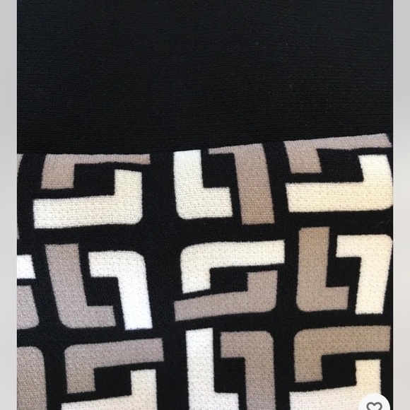 Banana Republic Skirt Size 0 Geometric Print - Picture 2 of 7